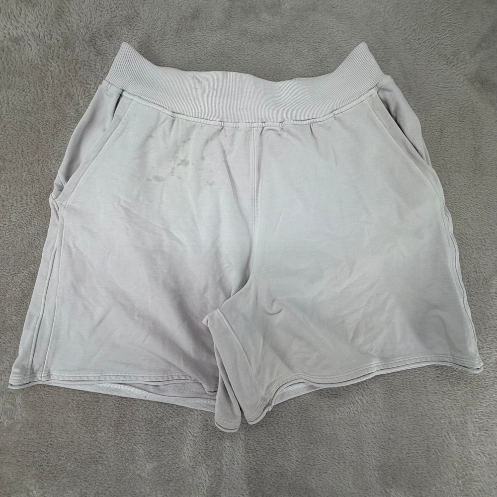 Lululemon Womens Scuba High Rise Short 5" Size 8 White Opal Preowned Stains